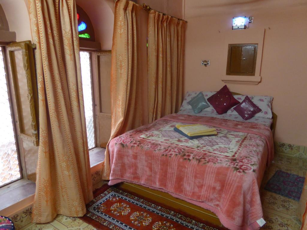 Tanisha Heritage Haweli Bikaner Bagian luar foto